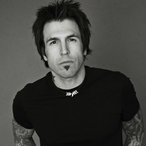 Phil Varone Had Three Mother-Daughter Threesomes on One Poison Tour ...